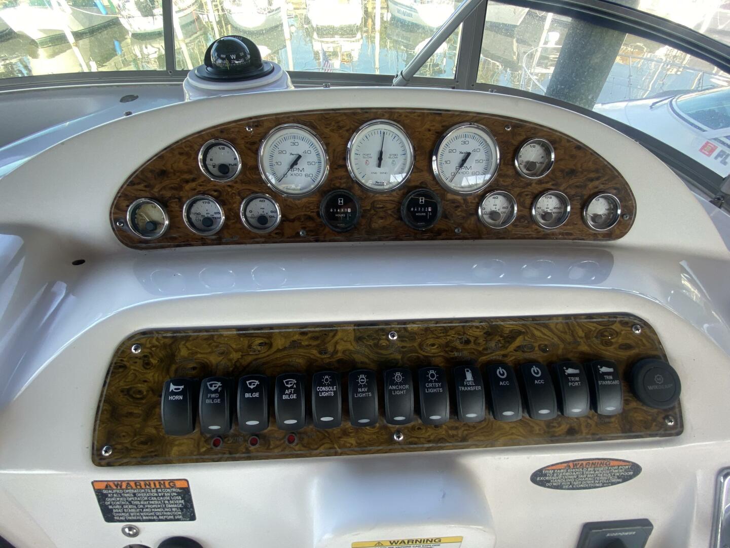 Slide: The Image of Bayliner 3488 Command Bridge 2001 - 5410718