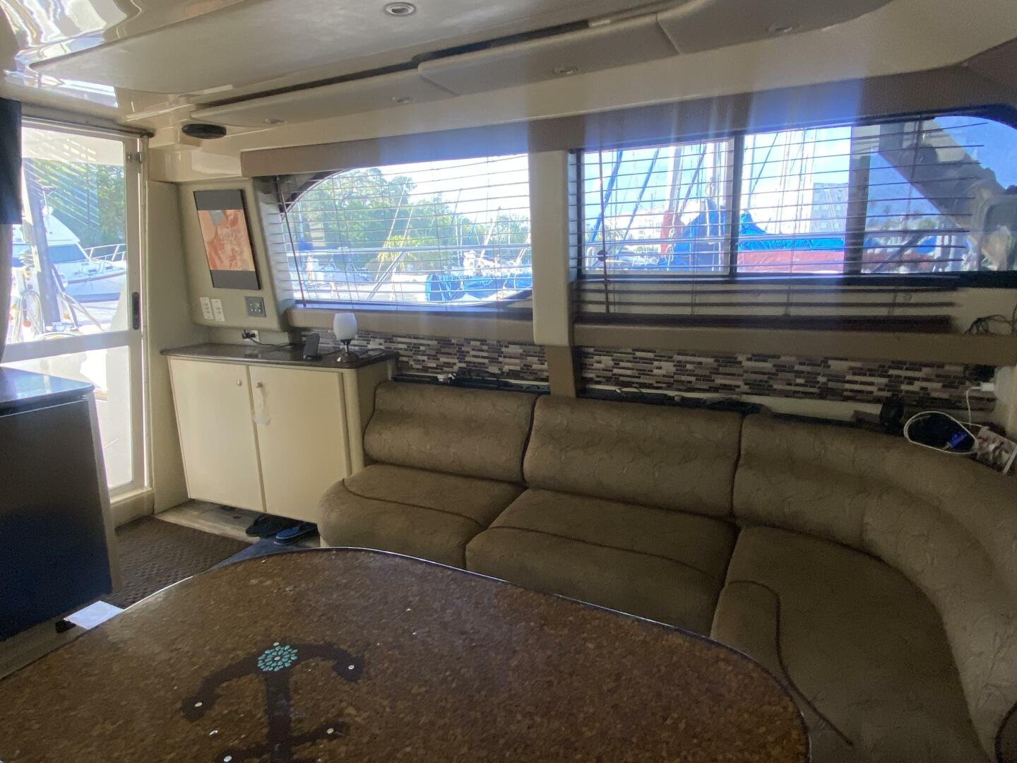 Slide: The Image of Bayliner 3488 Command Bridge 2001 - 5410698
