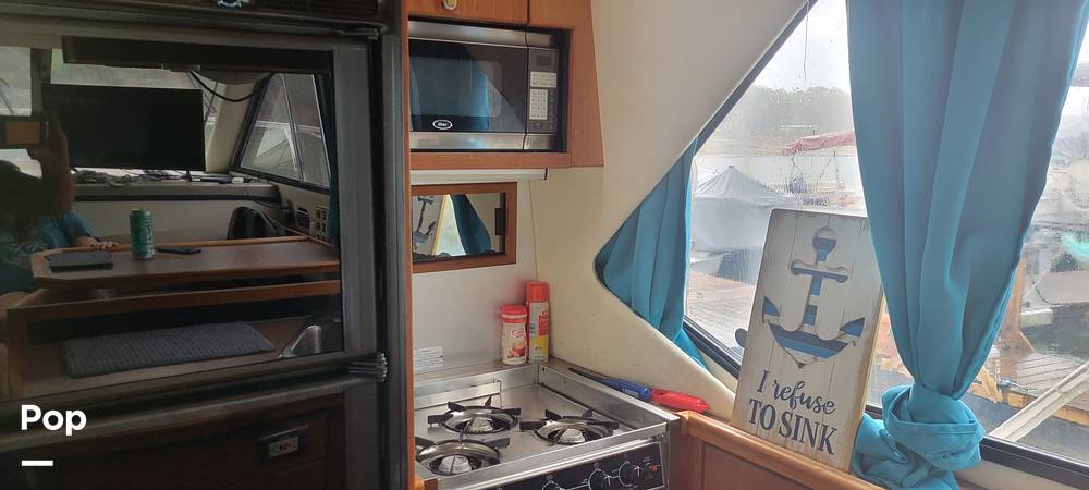 Slide: The Image of Bayliner 3587 AC 1997 - 14048307