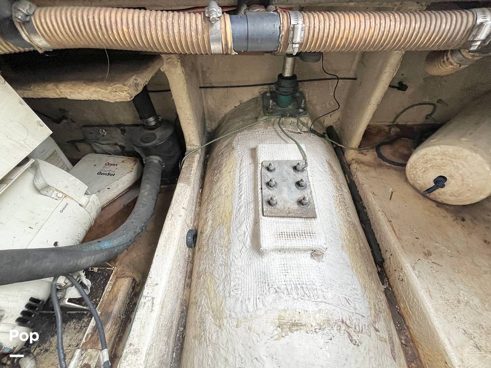 Slide: The Image of Bayliner 3818 1988 - 15145024