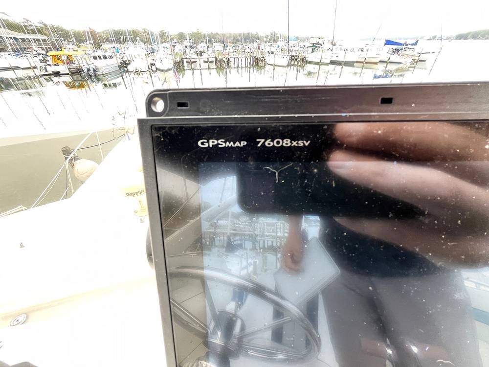 Slide: The Image of GPS / Plotter - 15145145