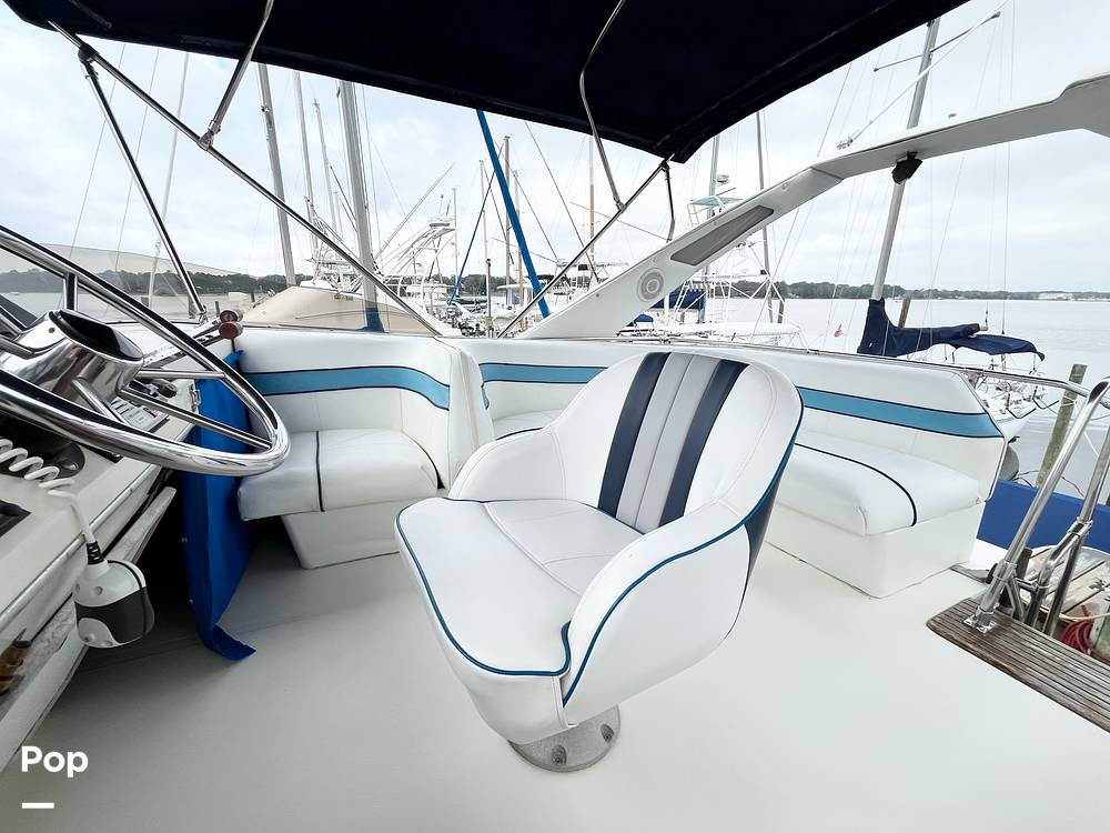 Slide: The Image of Captain's Chair - 15145147