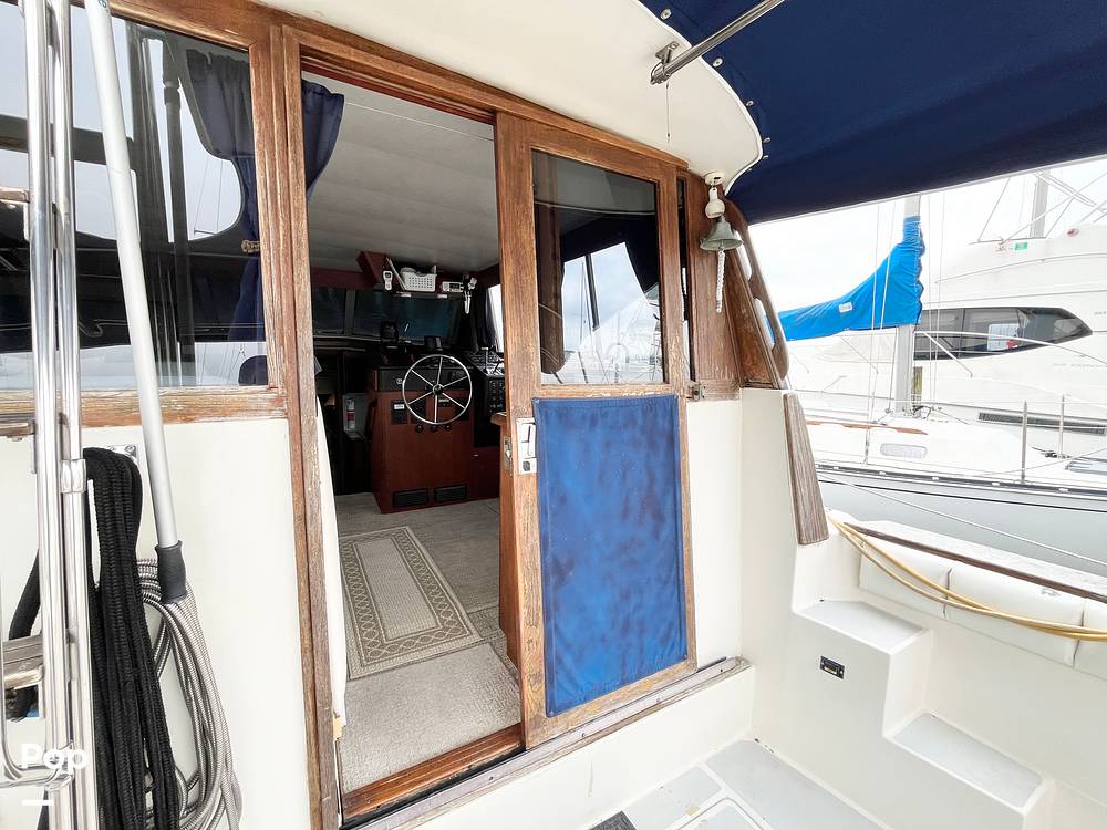 Slide: The Image of Bayliner 3818 1988 - 15145149