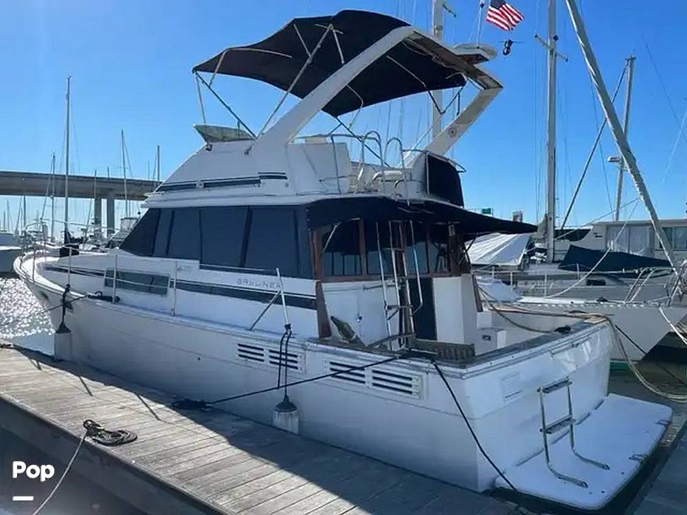 Slide: The Image of Bayliner 3888 Motoryacht 1990 - 15603168