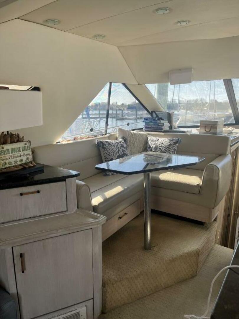 Slide: The Image of Bayliner 3988 1995 - 5158215