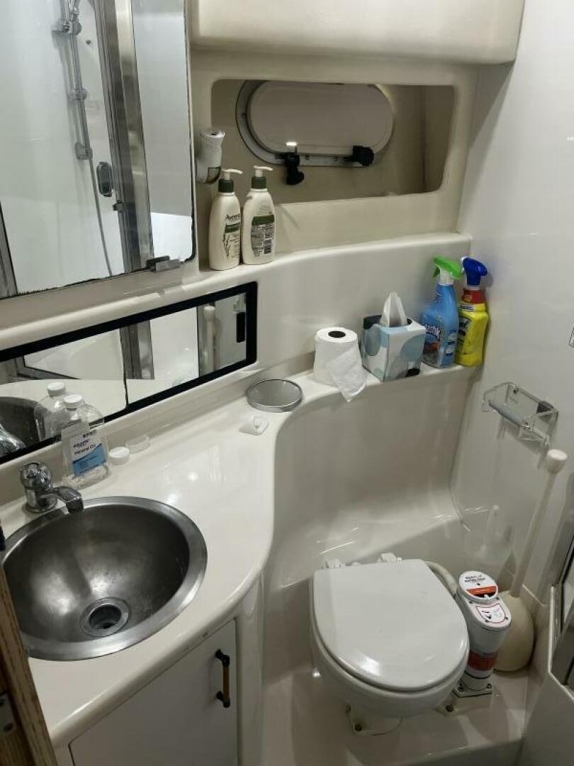 Slide: The Image of Bayliner 3988 1995 - 5158293