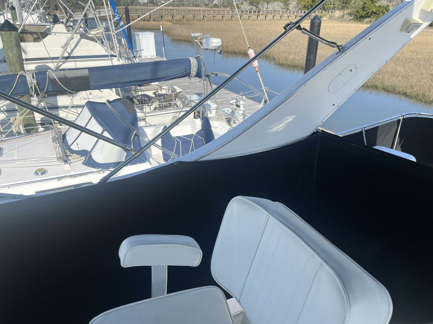 Slide: The Image of Bayliner 3988 1995 - 5158364