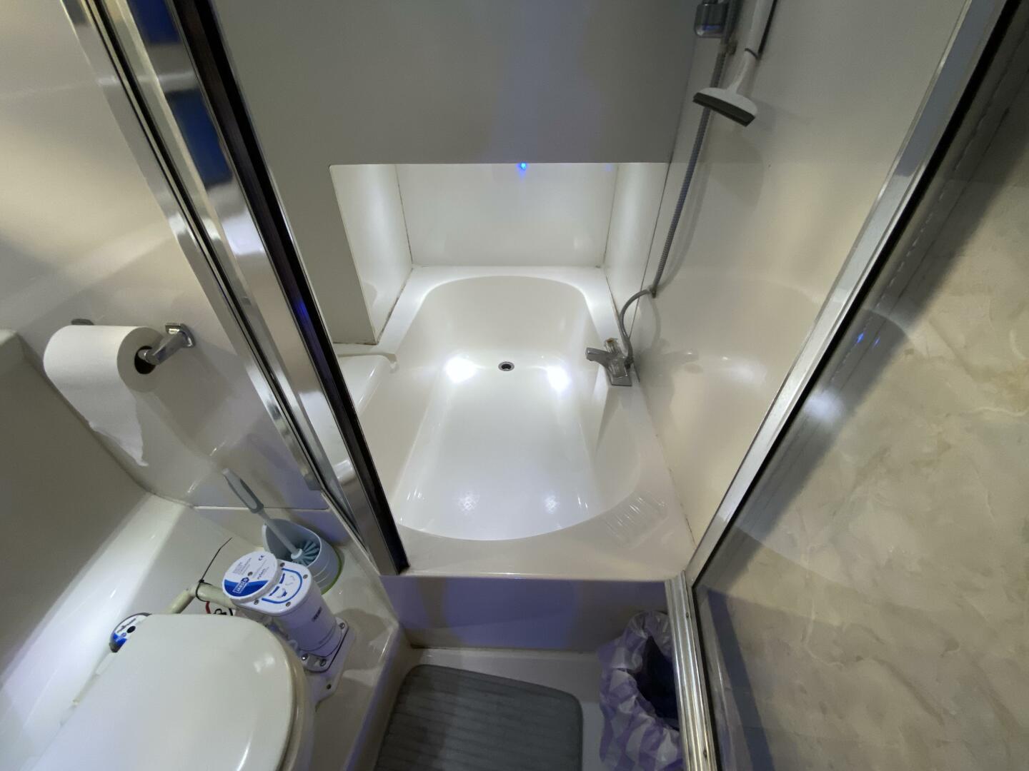 Slide: The Image of Tub in Owner Head - 5323072