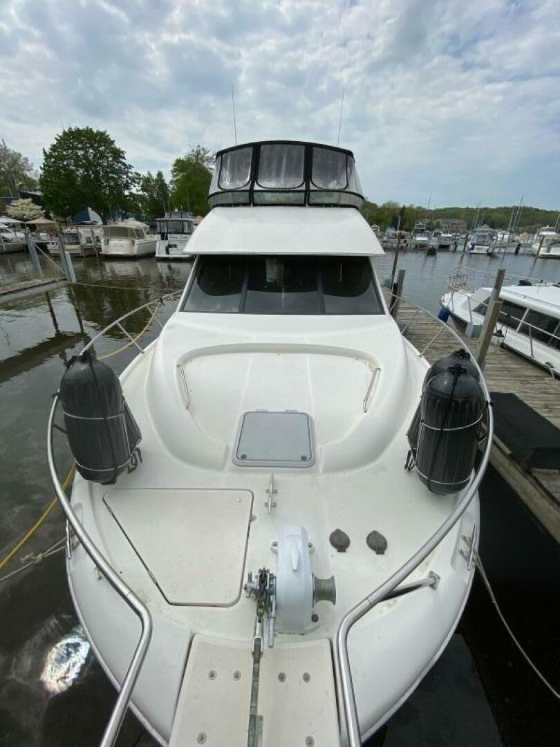 Slide: The Image of Bayliner 3988 Command Bridge 1995 - 5323136