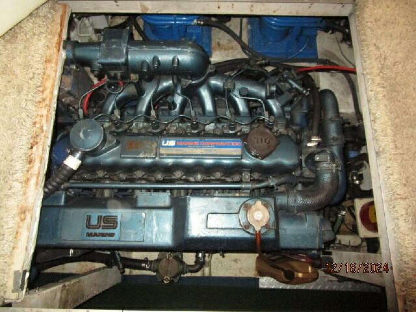 Slide: The Image of 45' Bayliner engine room access2 - 4903376