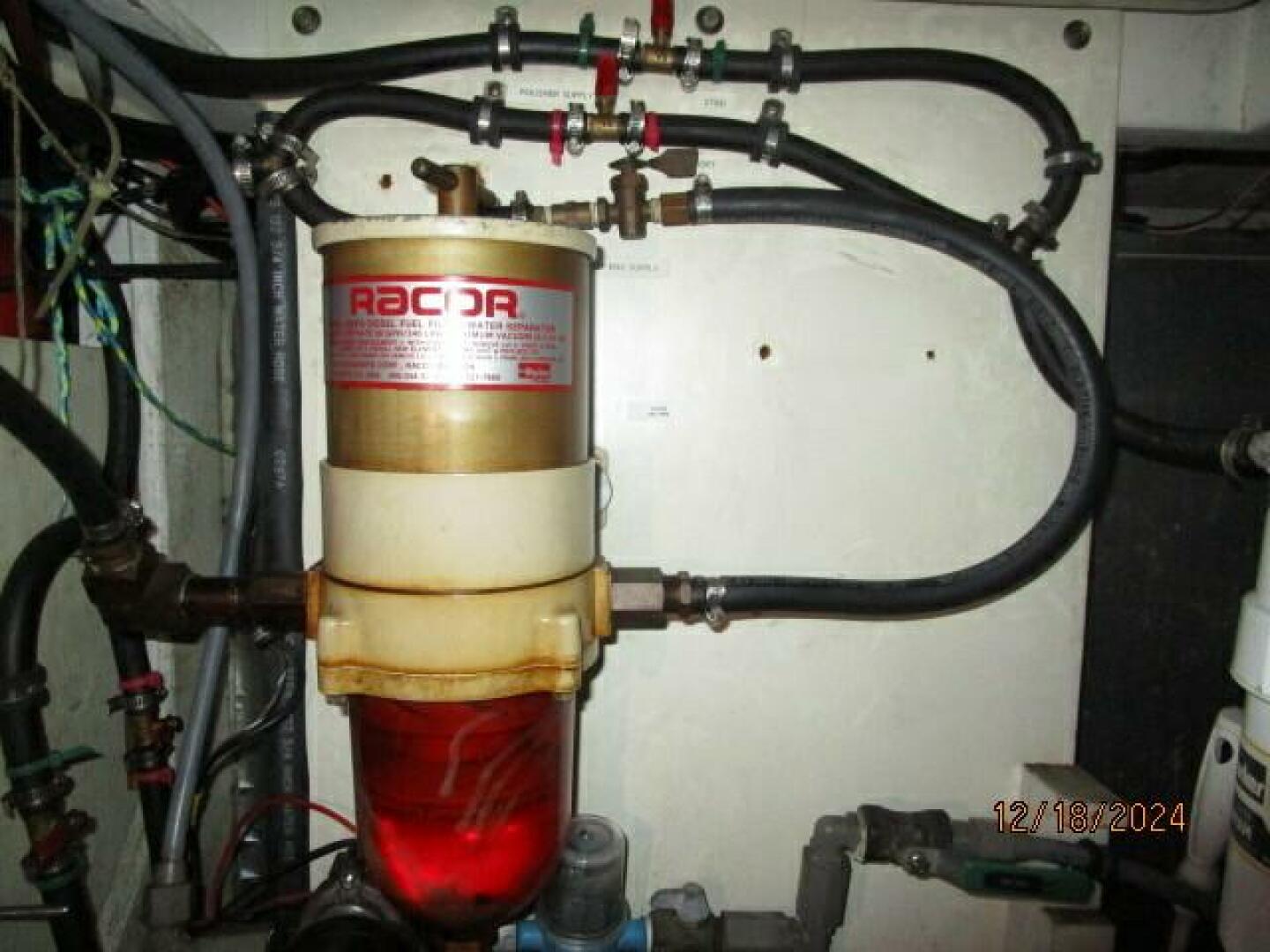 Slide: The Image of 45' Bayliner port Racor fuel filter - 4903416
