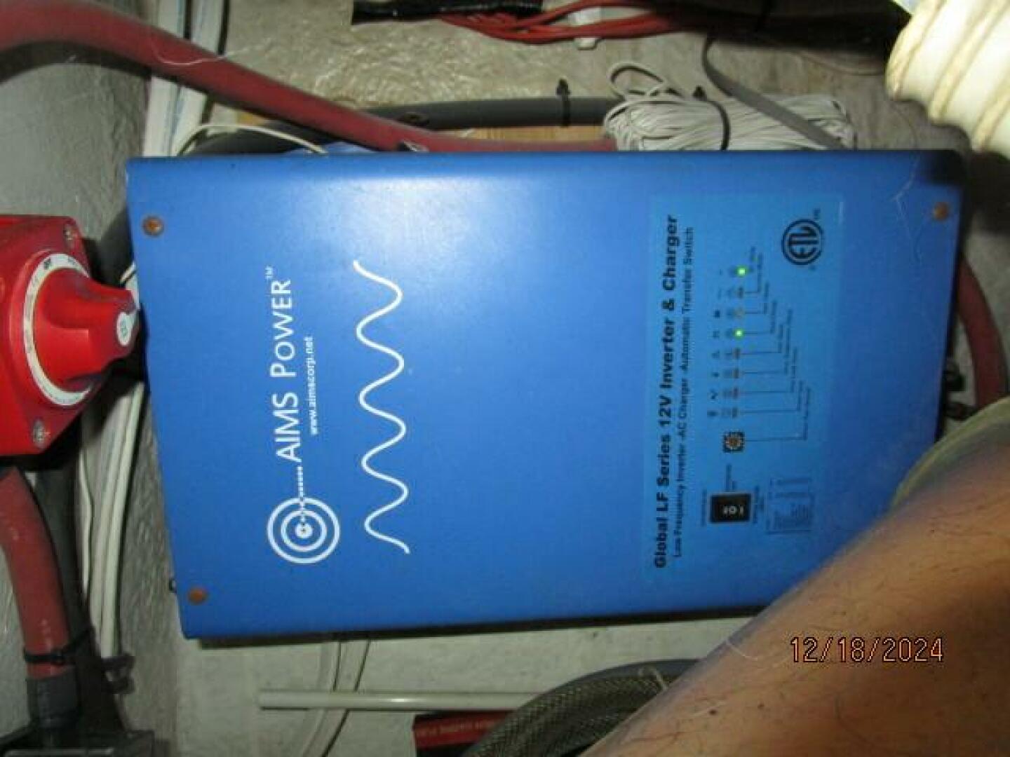 Slide: The Image of 45' Bayliner inverter - 4903397