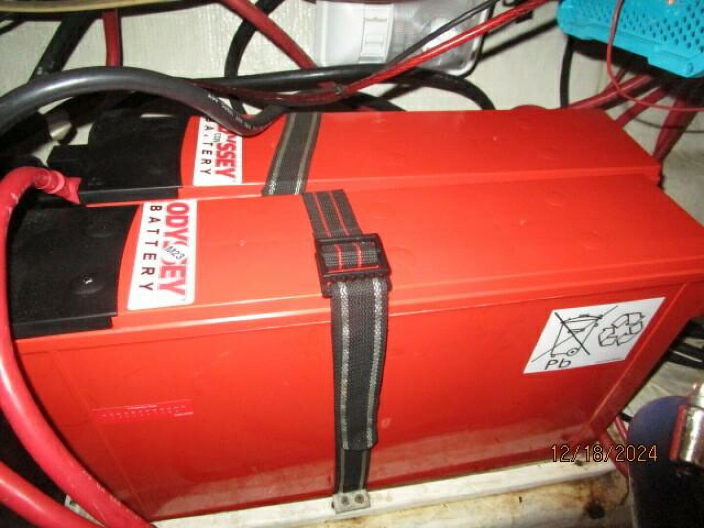 Slide: The Image of 45' Bayliner battery bank2 - 4903370