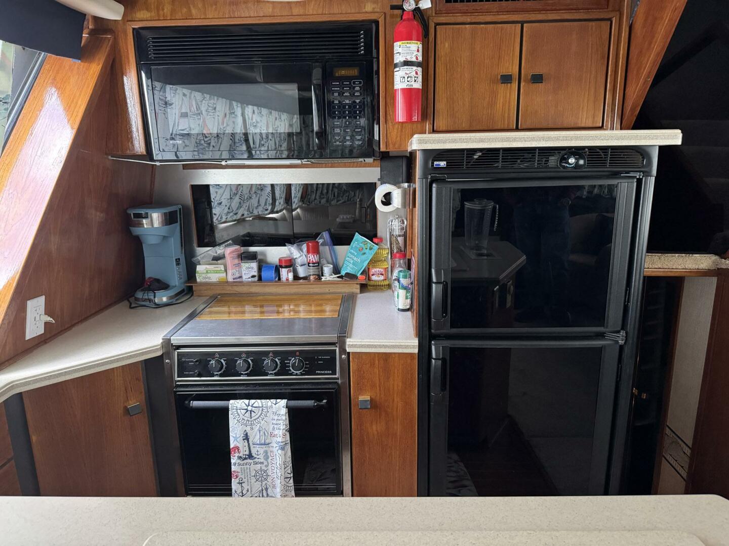 Slide: The Image of Bayliner 4588 Motoryacht 1988 - 5115739