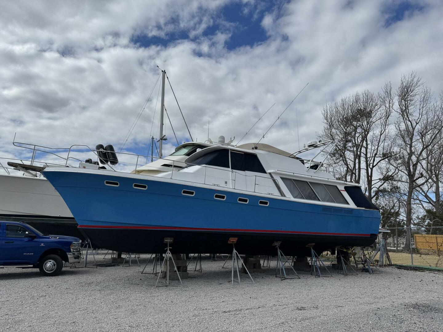 Slide: The Image of Bayliner 4588 Motoryacht 1988 - 5115755