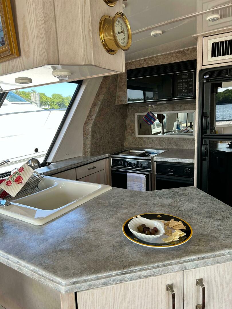 Slide: The Image of Bayliner 47 1996 - 4875536