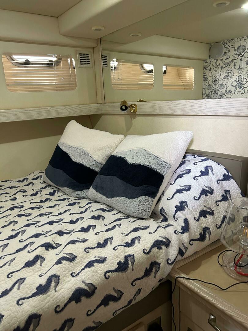 Slide: The Image of Bayliner 47 1996 - 4875539