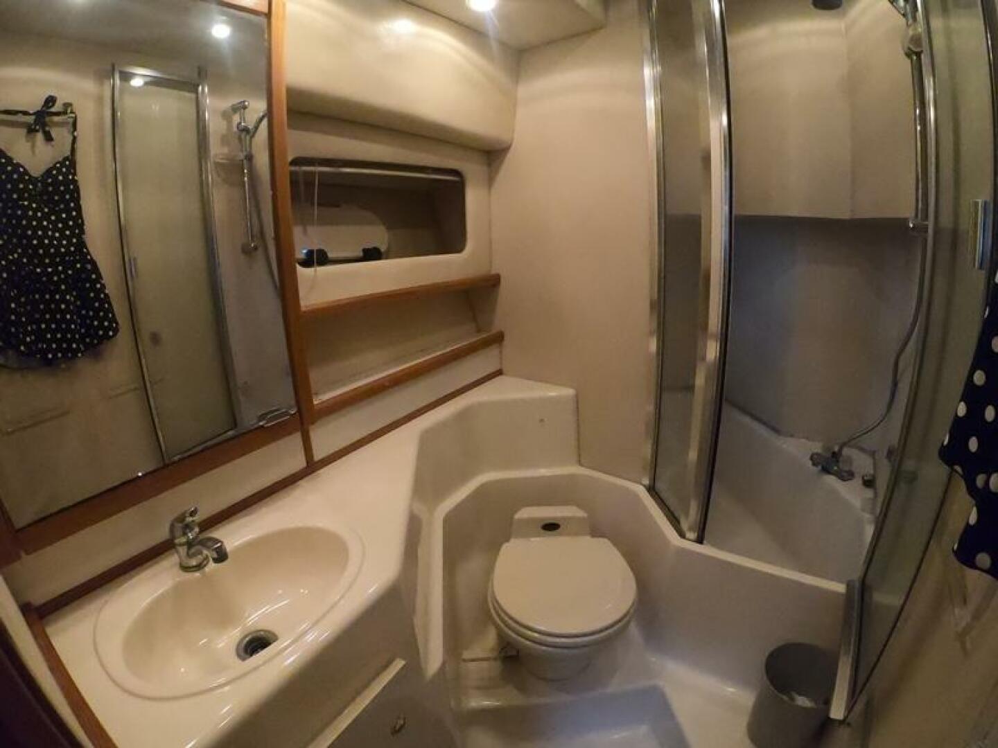 Slide: The Image of Bath Tub - 4341376