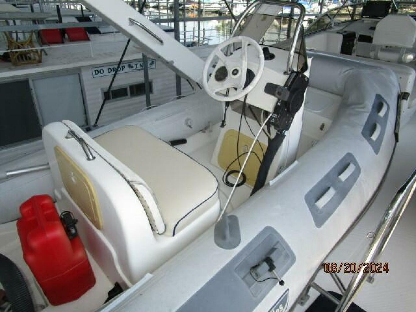 Slide: The Image of 47' Bayliner tender2 - 4609533