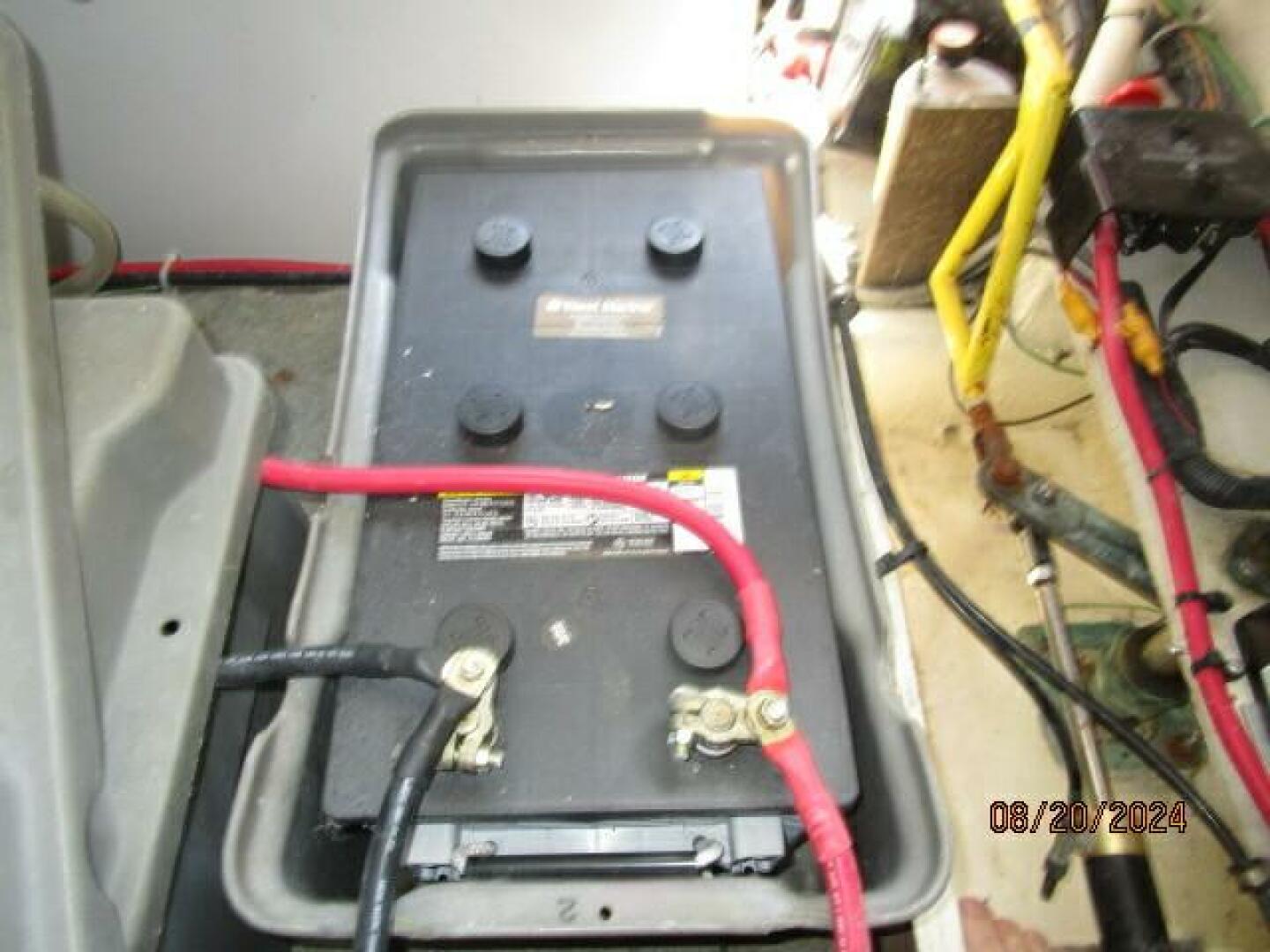 Slide: The Image of 47' Bayliner battery bank1 - 4609450