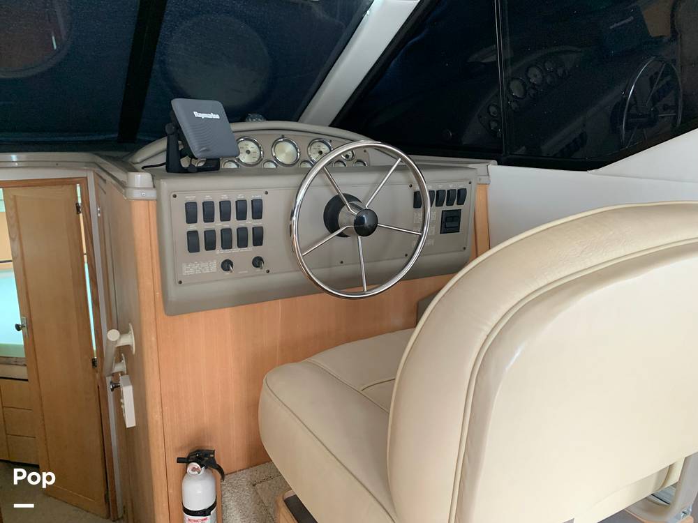 Slide: The Image of Bayliner Avanti 3258 1999 - 15491850