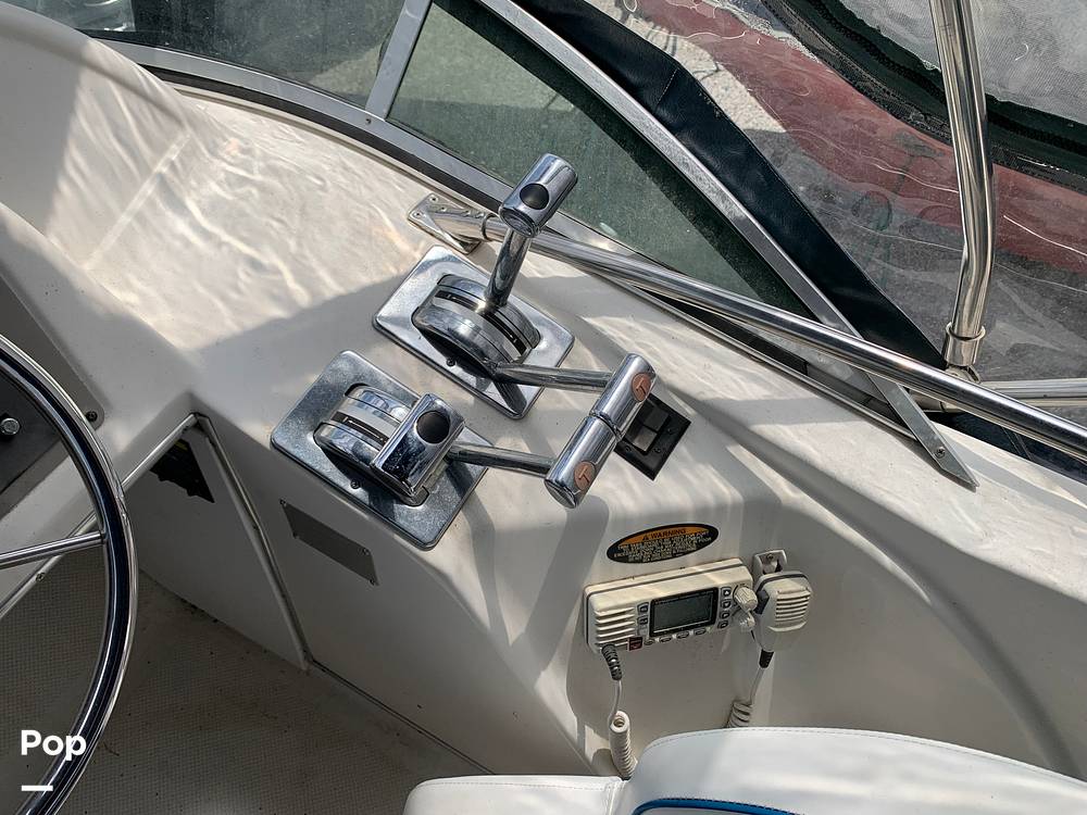 Slide: The Image of Bayliner Avanti 3258 1999 - 15491936