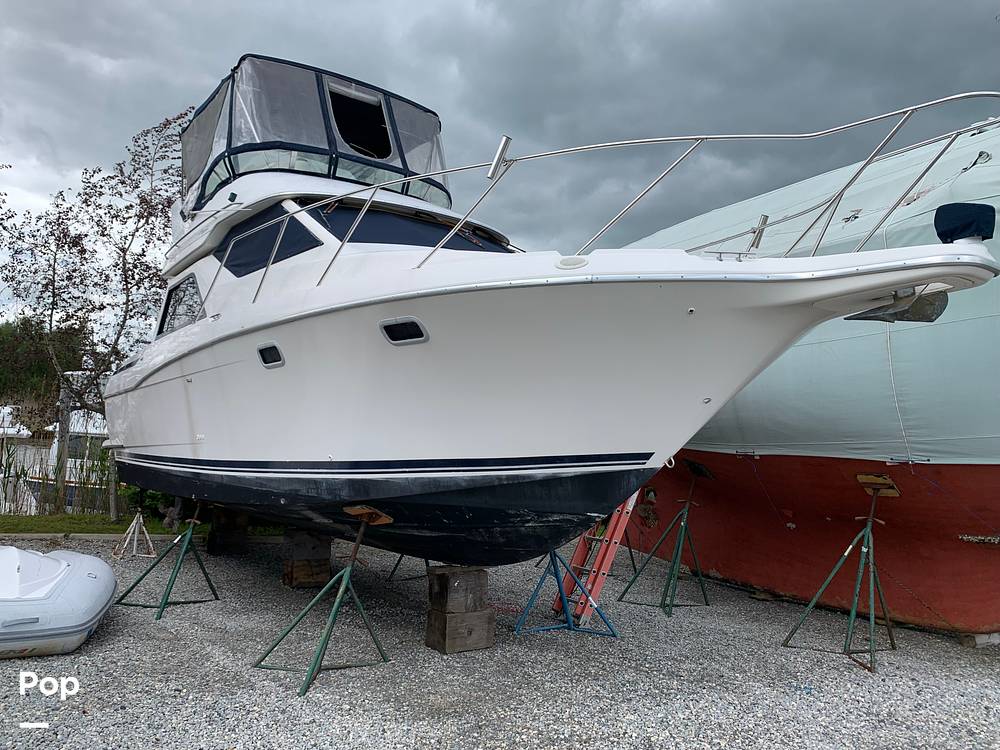 Slide: The Image of Bayliner Avanti 3258 1999 - 15491959