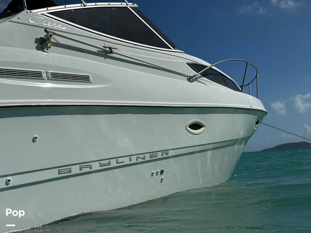 Slide: The Image of Bayliner Ciera 2655 2000 - 14678590