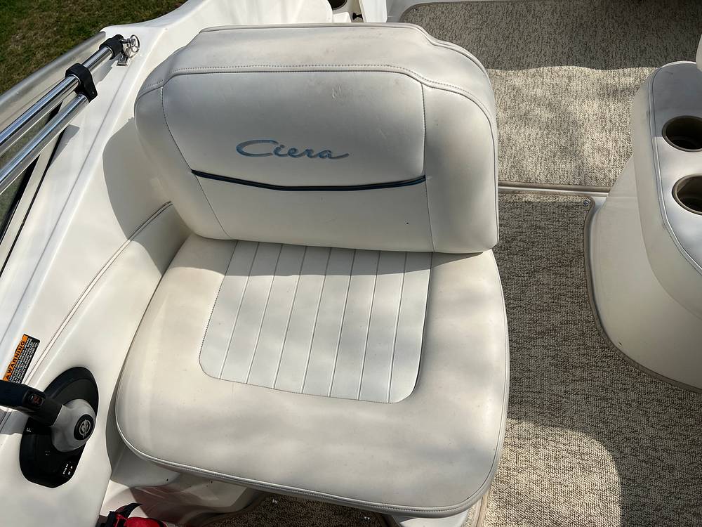 Slide: The Image of Captain Seat - 12071776
