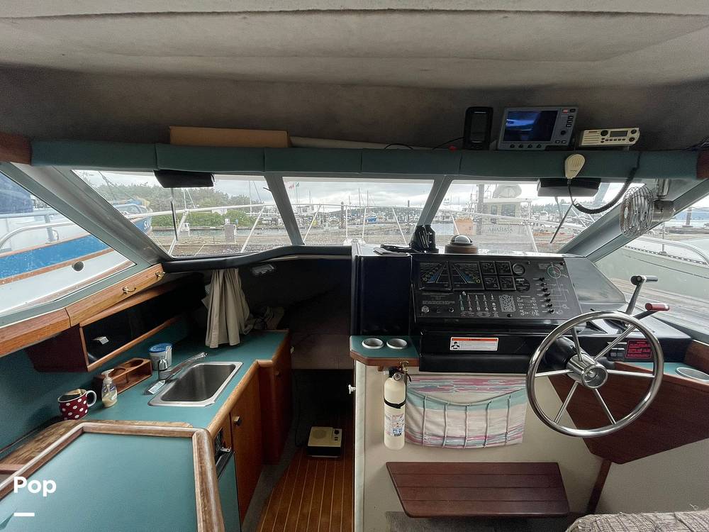 Slide: The Image of Bayliner Ciera 2858 Command Bridge 1989 - 15195117