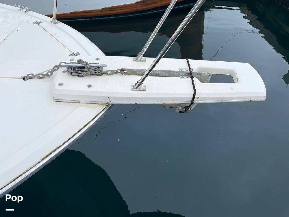 Slide: The Image of Bayliner Ciera 2858 Command Bridge 1989 - 15195186
