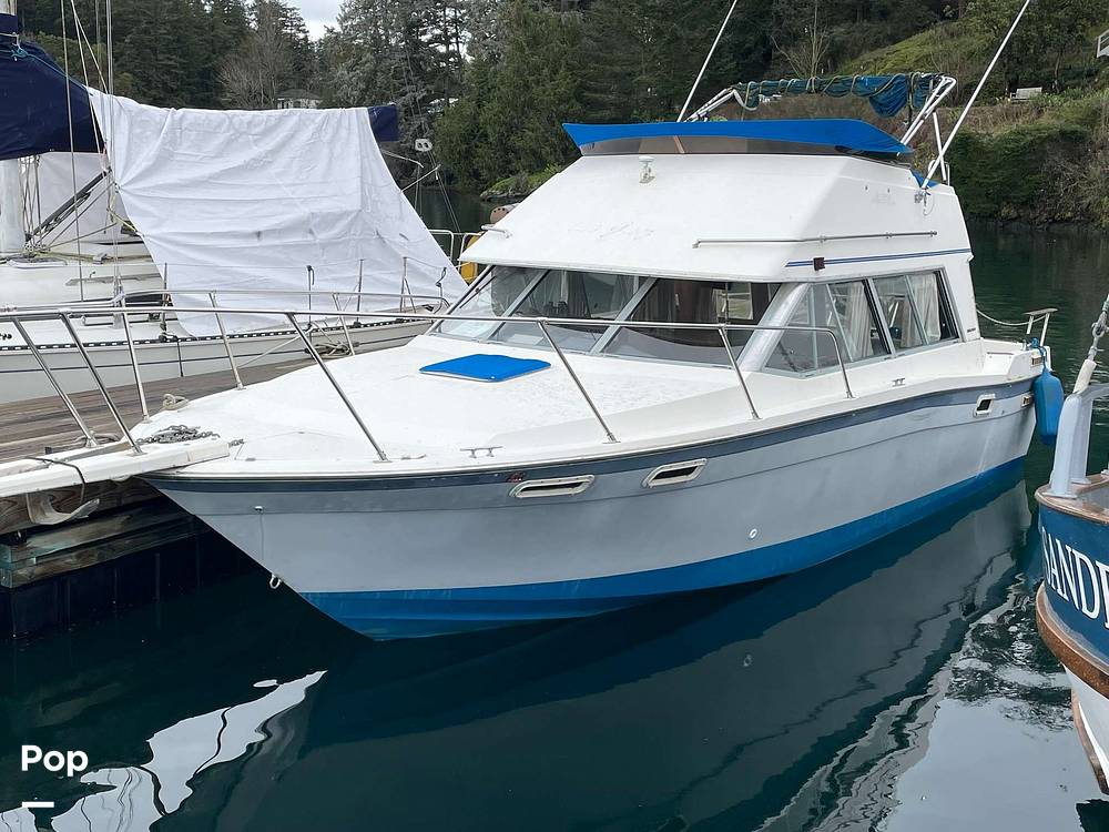 Slide: The Image of Bayliner Ciera 2858 Command Bridge 1989 - 15195199