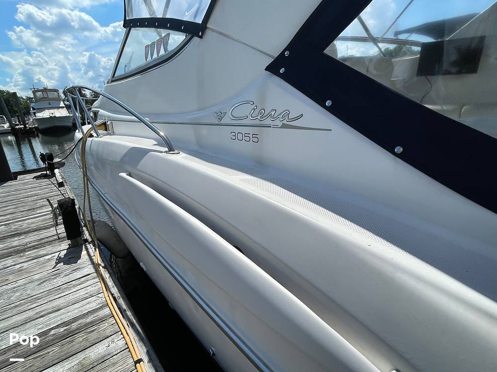 Slide: The Image of Bayliner Ciera 3055 Sunbridge 2000 - 15820545