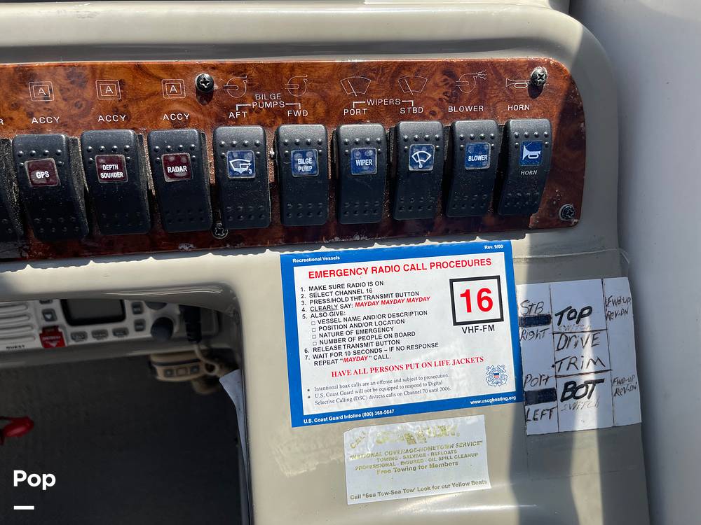 Slide: The Image of Bayliner Ciera 3055 Sunbridge 2000 - 15820685