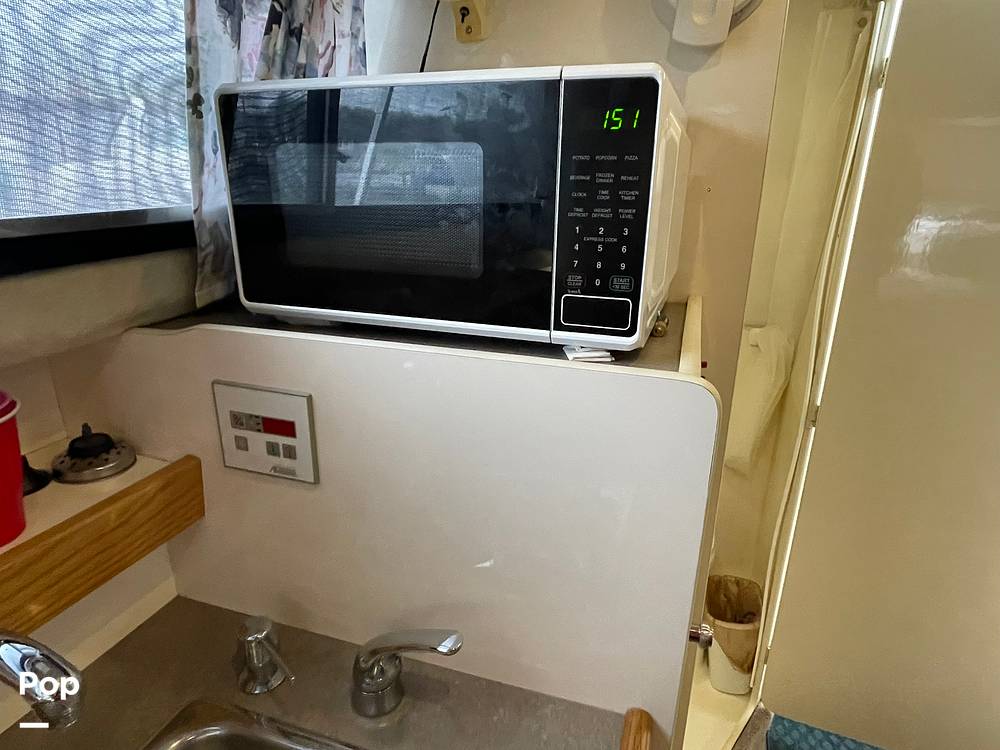 Slide: The Image of Bayliner Ciera Express 2859 1997 - 15294829