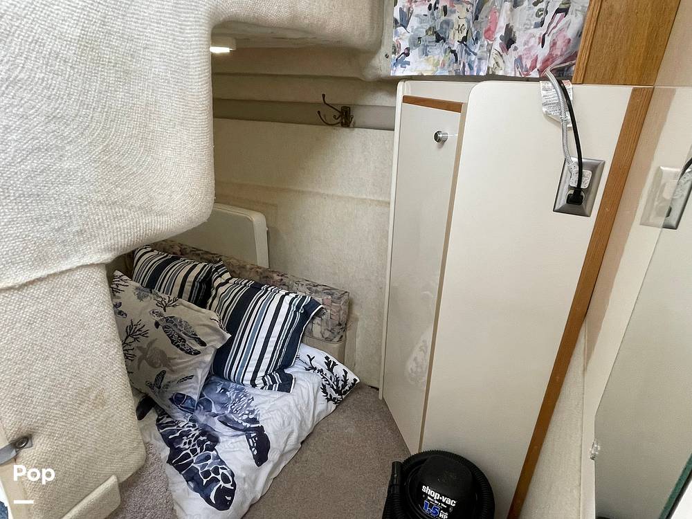 Slide: The Image of Bayliner Ciera Express 2859 1997 - 15294850