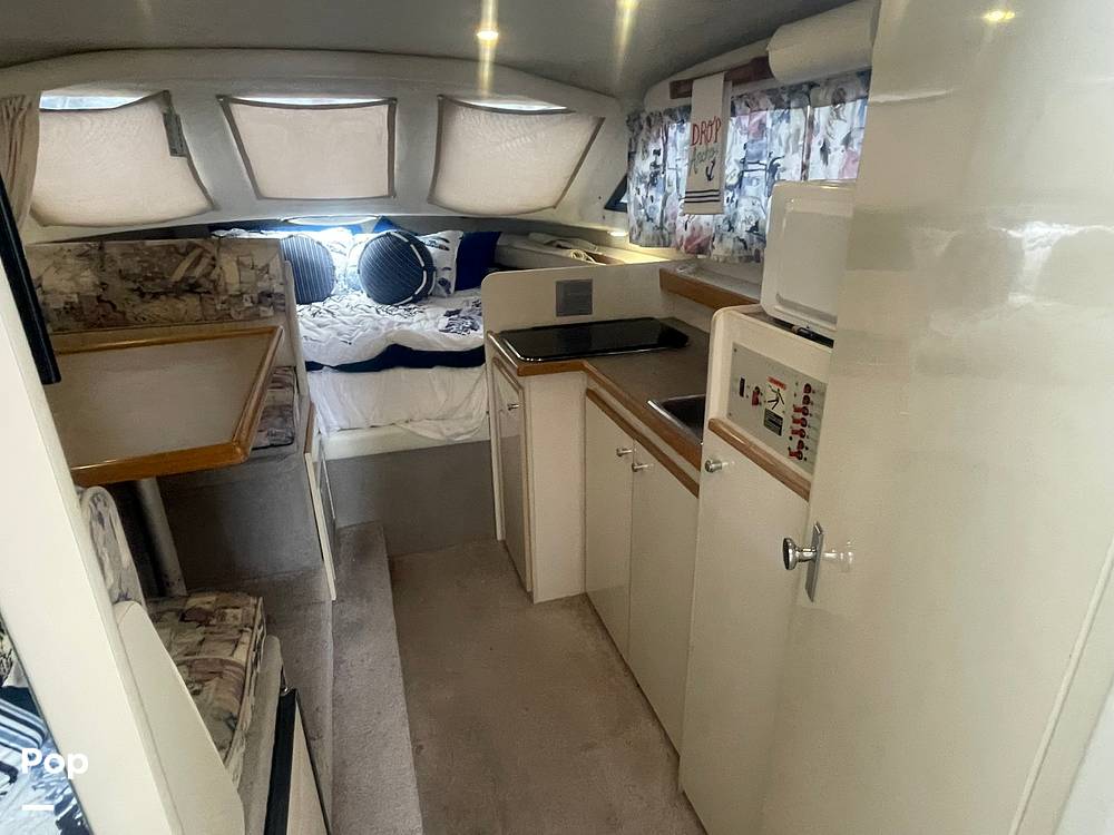 Slide: The Image of Bayliner Ciera Express 2859 1997 - 15294682
