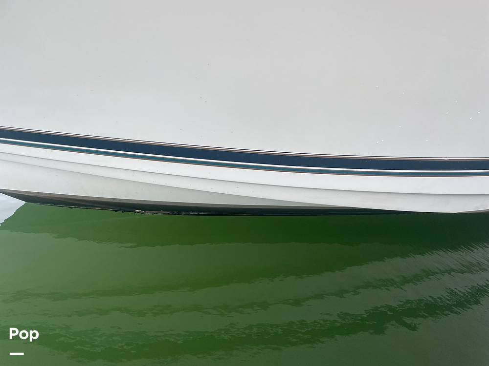 Slide: The Image of Bayliner Ciera Express 2859 1997 - 15294702