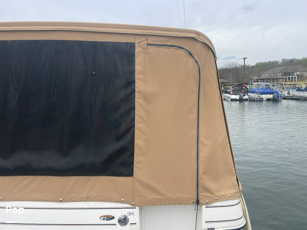 Slide: The Image of Bayliner Ciera Express 2859 1997 - 15294718