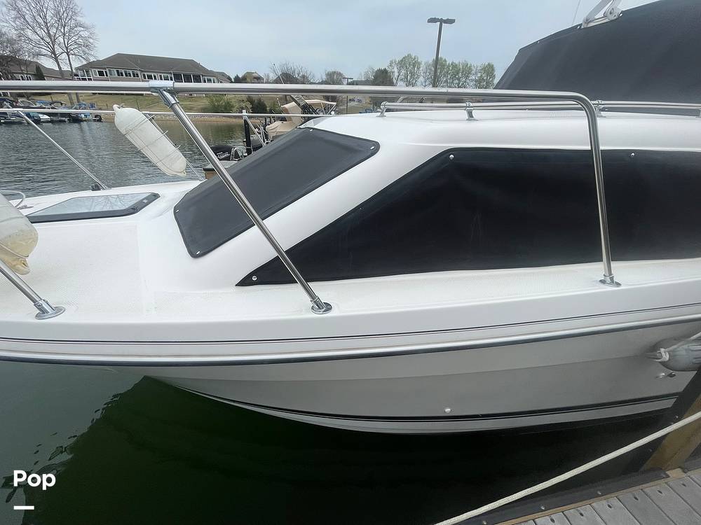 Slide: The Image of Bayliner Ciera Express 2859 1997 - 15294753