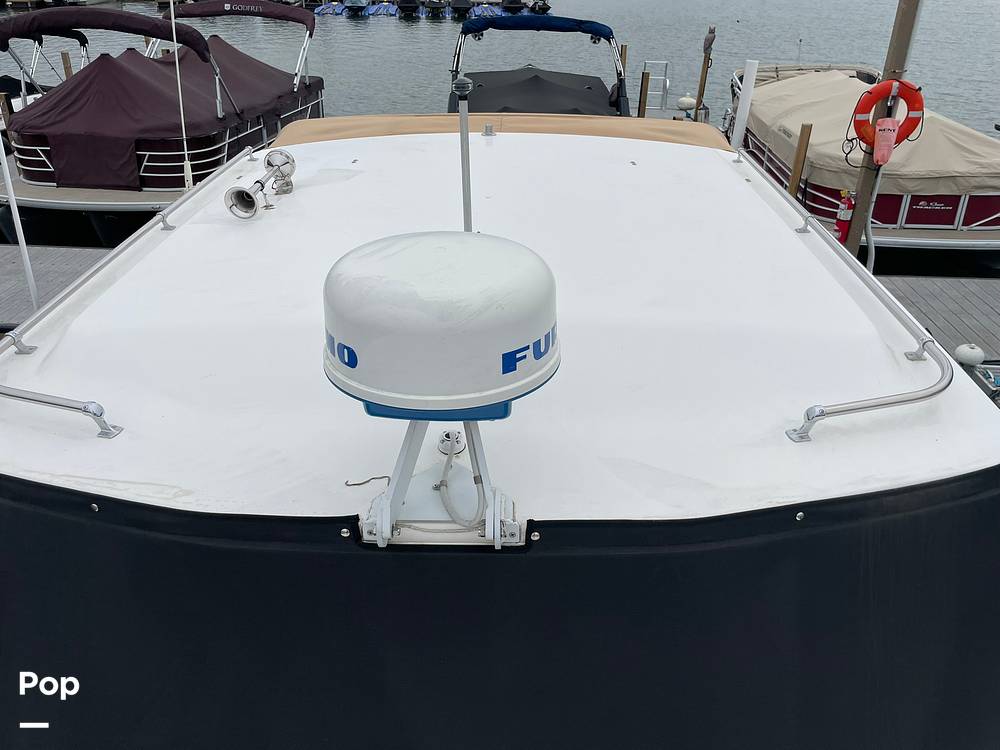 Slide: The Image of Bayliner Ciera Express 2859 1997 - 15294755