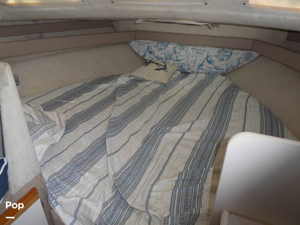 Slide: The Image of Bayliner Ciera Express 2859 1999 - 12625794