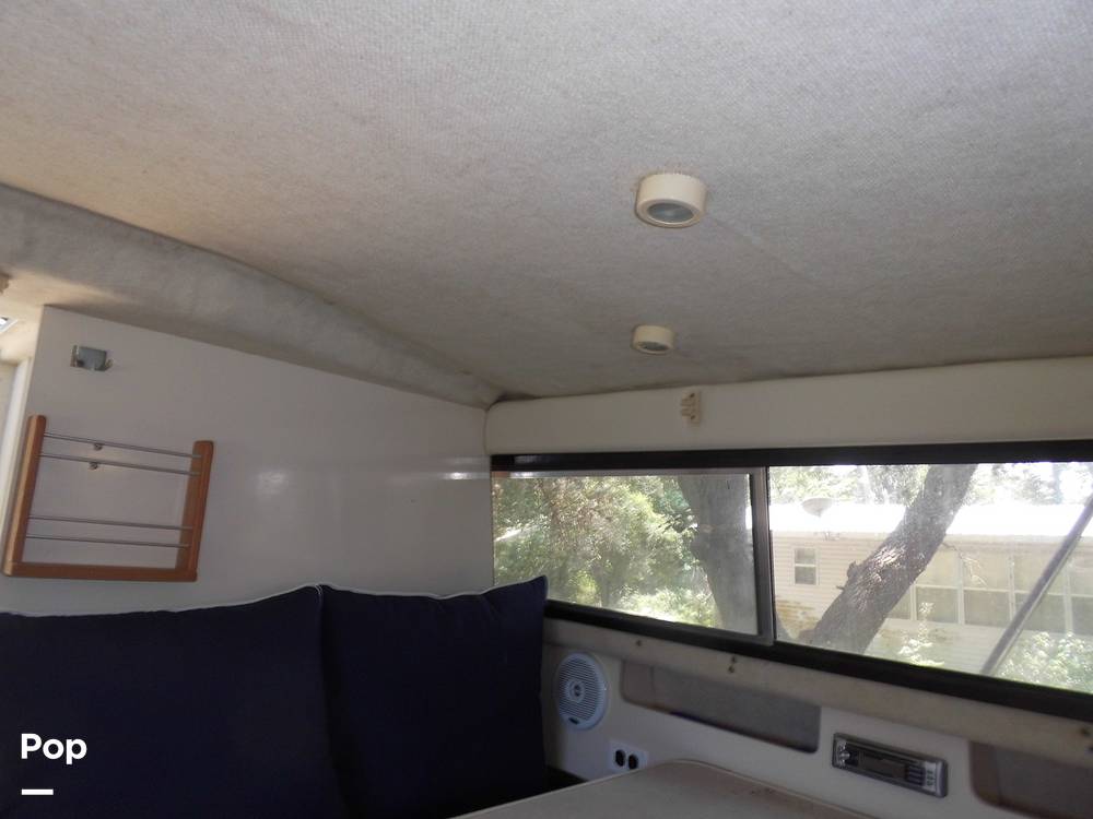 Slide: The Image of Bayliner Ciera Express 2859 1999 - 12625804