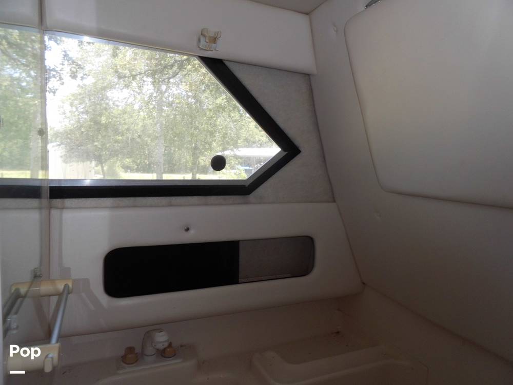Slide: The Image of Bayliner Ciera Express 2859 1999 - 12625805