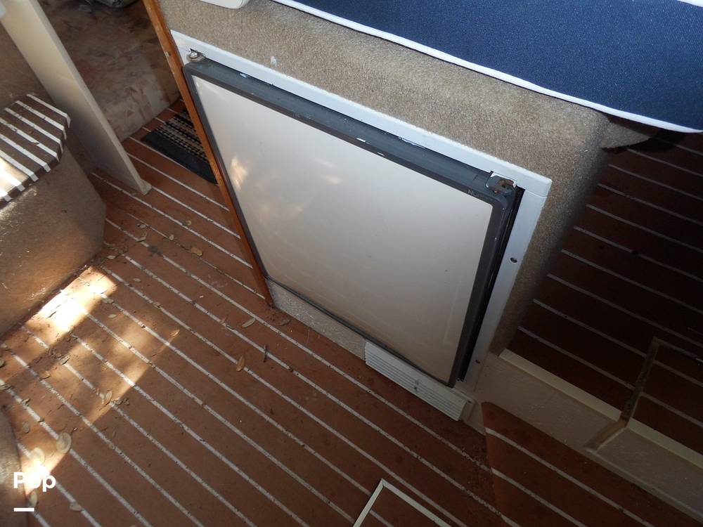 Slide: The Image of Bayliner Ciera Express 2859 1999 - 12625808