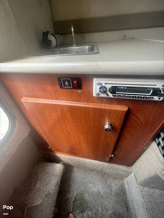 Slide: The Image of Bayliner Classic 222 2005 - 12890226