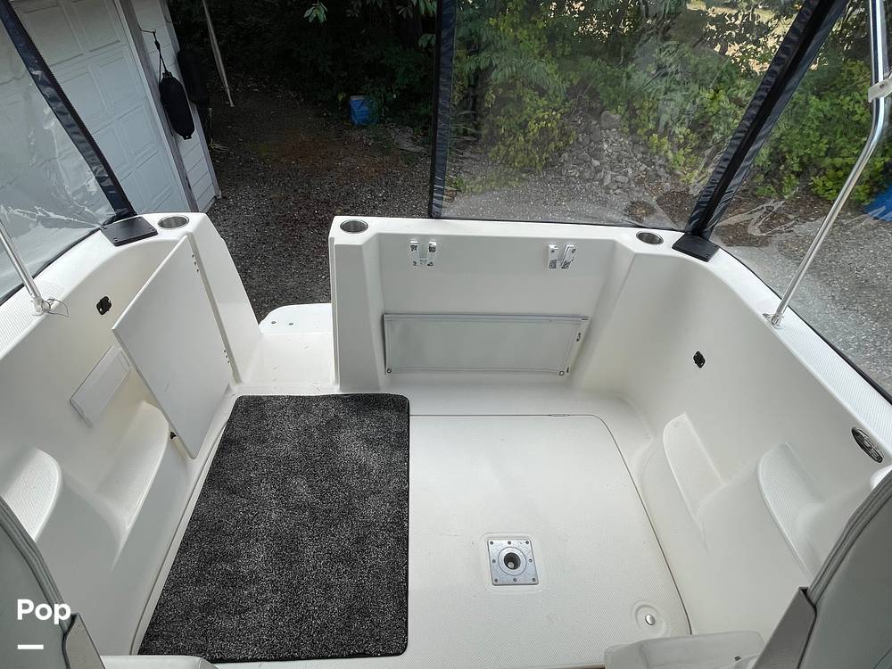 Slide: The Image of Bayliner Classic 242 2004 - 15814038