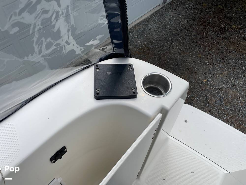 Slide: The Image of Bayliner Classic 242 2004 - 15814042