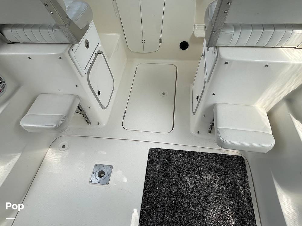 Slide: The Image of Bayliner Classic 242 2004 - 15814043