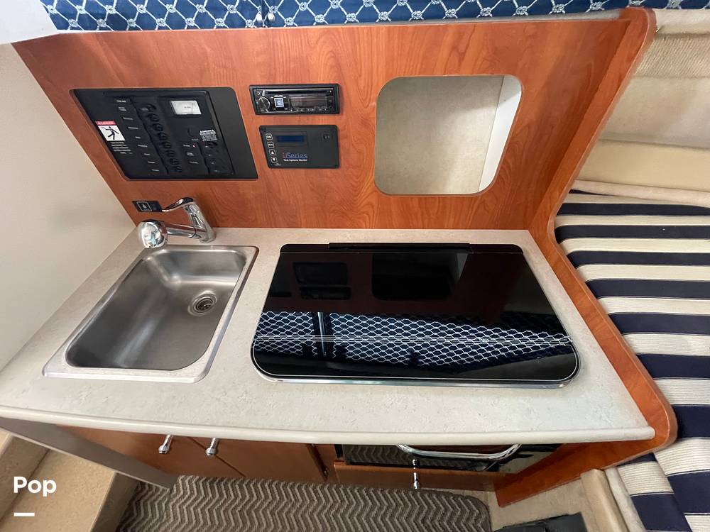 Slide: The Image of Bayliner Classic 242 2004 - 15814067